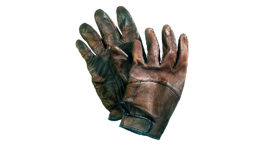 ow-to-clean-leather-gloves